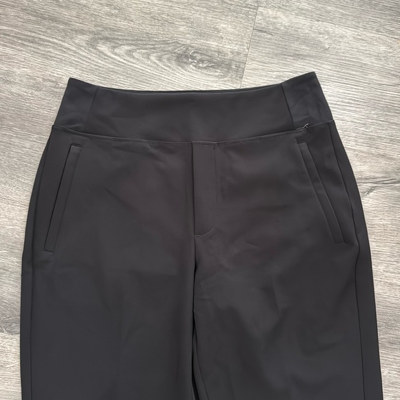 NWOT Athleta Endless High Rise Black Pant Size 4 Petite - Picture 3 of 13